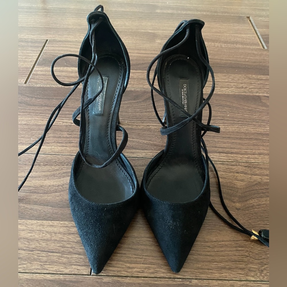 Dolce and Gabana Pointed Toe Lace Up Heel